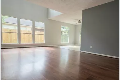 18127 Dinner Creek Drive, Katy, TX 77449 - Photo 7