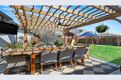 10718 Longmont Drive, Houston, TX 77042 - Photo 29