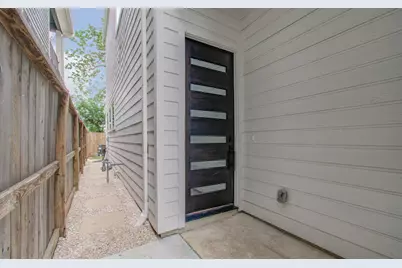 4612 Oats Street, Houston, TX 77020 - Photo 9