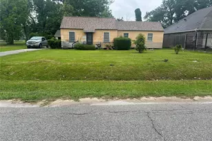 7003 Apache St, Houston, TX 77028 - Photo 5