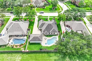 1007 Sable Dr, Friendswood, TX 77546 - Photo 3