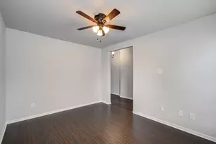 2015 Upland Plover Ct, Rosenberg, TX 77471 - Photo 9