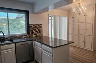 4543 Pioneer Trail, Sugar Land, TX 77479 - Photo 5