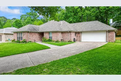 2013 Wickersham Drive, Huntsville, TX 77340 - Photo 5