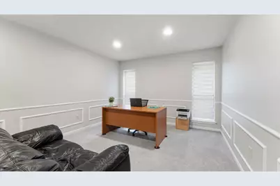 2013 Wickersham Drive, Huntsville, TX 77340 - Photo 11