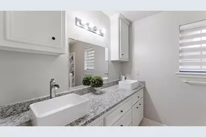 2013 Wickersham Drive, Huntsville, TX 77340 - Photo 27