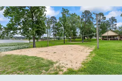 2013 Wickersham Drive, Huntsville, TX 77340 - Photo 39