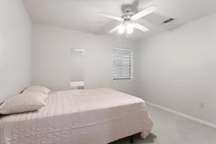 2013 Wickersham Dr, Huntsville, TX 77340 - Photo 25
