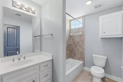 5941 South Loop E #1301, Houston, TX 77033 - Photo 15