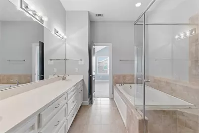 5941 South Loop E #1301, Houston, TX 77033 - Photo 25