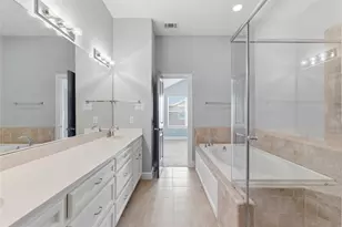 5941 S Loop E, Houston, TX 77033 - Photo 25