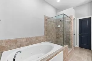 5941 S Loop E, Houston, TX 77033 - Photo 23