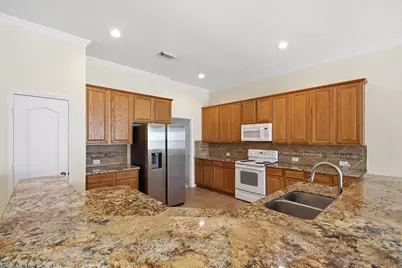 7018 Chapel Meadow Lane, Richmond, TX 77407 - Photo 9