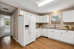 21822 Tophill Dr, Spring, TX 77388 - Photo 5