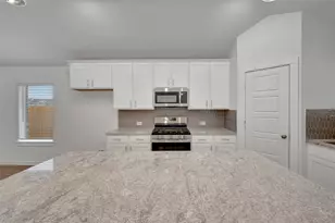 21406 Jacaranda Blossom Wy, Tomball, TX 77377 - Photo 5