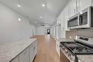 21406 Jacaranda Blossom Wy, Tomball, TX 77377 - Photo 3