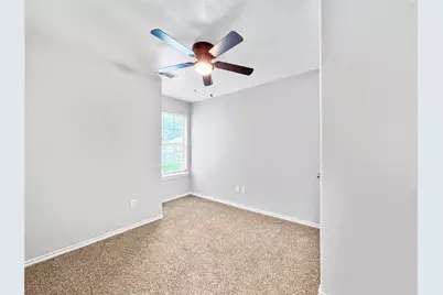 4311 Amaryllis Avenue, Baytown, TX 77521 - Photo 7