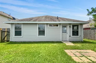 4311 Amaryllis Ave, Baytown, TX 77521 - Photo 15