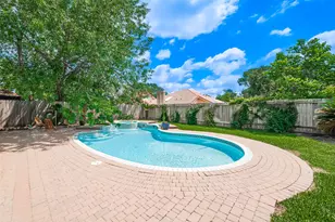 8018 Zimmermann Dr, Houston, TX 77088 - Photo 3