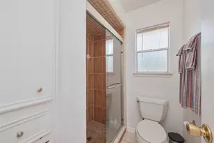 8018 Zimmermann Dr, Houston, TX 77088 - Photo 27