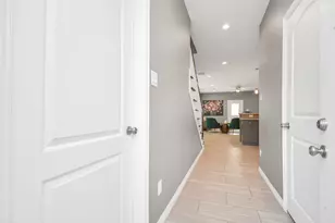 3019 Elysian St, Houston, TX 77009 - Photo 5