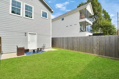 3019 Elysian Street, Houston, TX 77009 - Photo 37