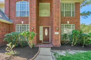 9915 Willow Crossing Dr, Houston, TX 77064 - Photo 3