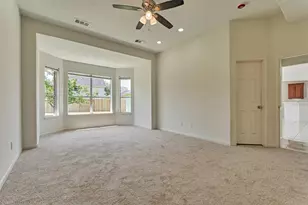 9915 Willow Crossing Dr, Houston, TX 77064 - Photo 23