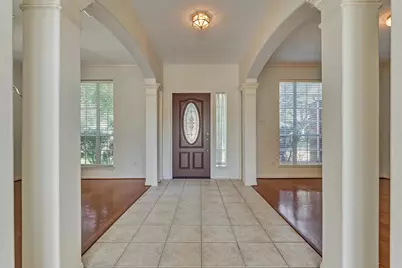 9915 Willow Crossing Drive, Houston, TX 77064 - Photo 5