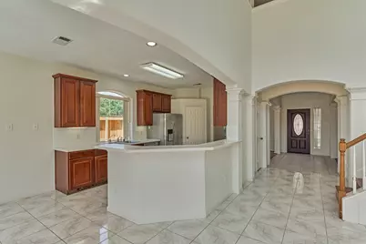 9915 Willow Crossing Drive, Houston, TX 77064 - Photo 15