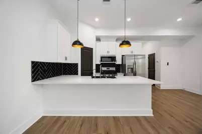 2107 Esther Drive #A/B, Houston, TX 77088 - Photo 11