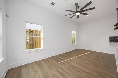 2107 Esther Drive #A/B, Houston, TX 77088 - Photo 13