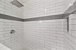 1425 Oak Hollow Dr, Dickinson, TX 77539 - Photo 21