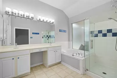 1293 Ocean Manor Lane, League City, TX 77573 - Photo 3