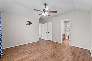 845 Indigo Springs Ln, La Marque, TX 77568 - Photo 17