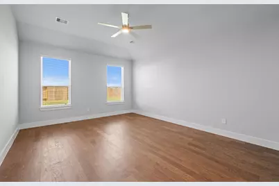 404 Hearthstone Lane, Waller, TX 77484 - Photo 19