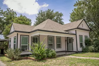637 N Washington Street, La Grange, TX 78945 - Photo 1