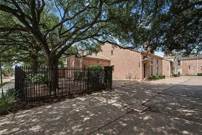 1723 Nantucket Drive, Houston, TX 77057 - Photo 7