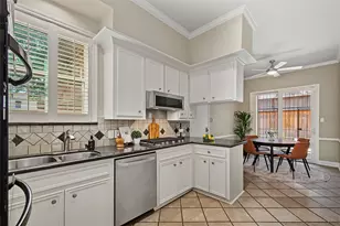1723 Nantucket Dr, Houston, TX 77057 - Photo 15