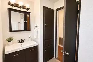6625 Sandstone St, Houston, TX 77074 - Photo 13