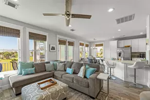 4114 NW Green Heron Dr, Galveston, TX 77554 - Photo 5