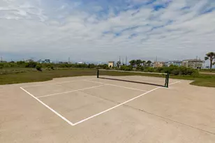 4114 NW Green Heron Dr, Galveston, TX 77554 - Photo 35