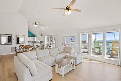 2300 Martinique, Crystal Beach, TX 77650 - Photo 11