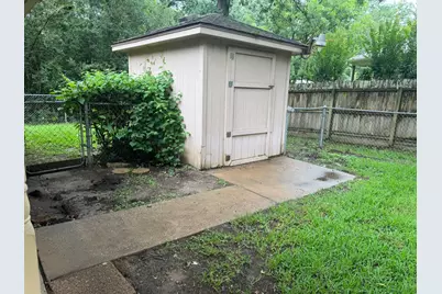 2232 Azalea Circle, Huntsville, TX 77340 - Photo 15