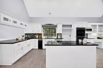 19602 Laurel Park Lane, Houston, TX 77094 - Photo 17