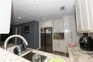4315 Cornell St, Houston, TX 77022 - Photo 35