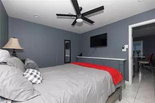 4315 Cornell St, Houston, TX 77022 - Photo 7