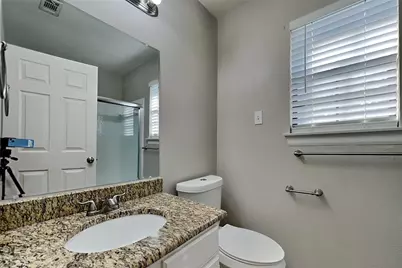 134 E Pathfinders Circle, The Woodlands, TX 77381 - Photo 31
