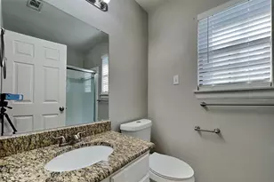 134 E Pathfinders Cir, The Woodlands, TX 77381 - Photo 31