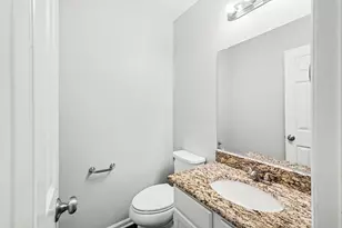 134 E Pathfinders Cir, The Woodlands, TX 77381 - Photo 33